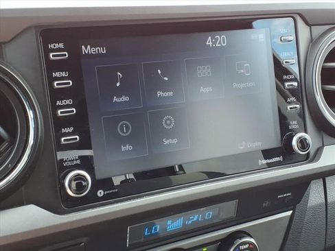 Used 2022 Toyota Tacoma TRD Off-Road w/ Technology Package image 22