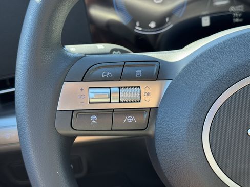 Certified 2026 Hyundai Kona SE image 17