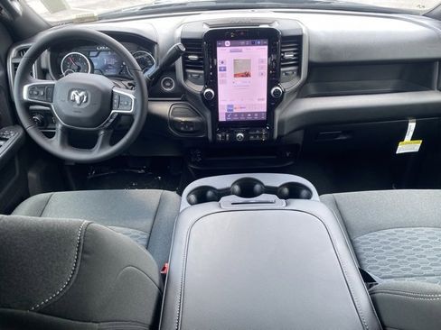 New 2025 RAM 2500 Tradesman image 32