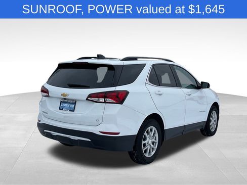 Used 2023 Chevrolet Equinox LT image 2