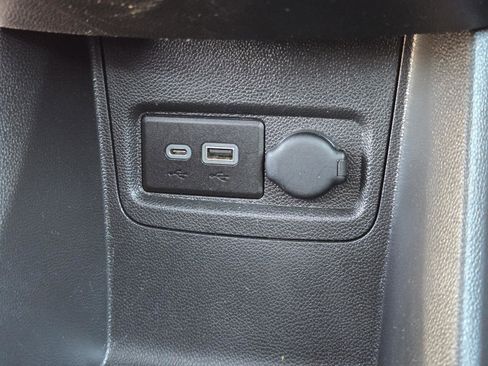 Used 2021 Chevrolet Spark LT image 12