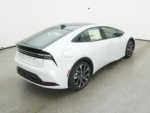 New 2026 Toyota Prius Plug-In Hybrid FWD image 85