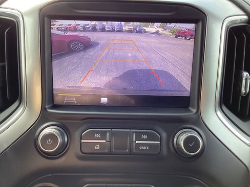 Used 2019 Chevrolet Silverado 1500 RST AWD/4WD image 21