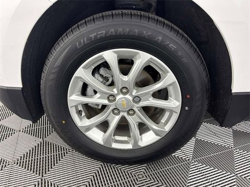 Used 2021 Chevrolet Equinox LS w/ LS Convenience Package image 29