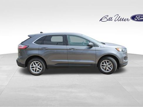 Used 2024 Ford Edge SEL AWD/4WD image 4