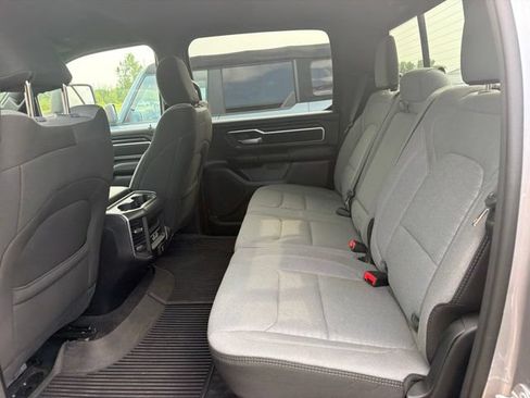 Used 2025 RAM 1500 Big Horn AWD/4WD image 7
