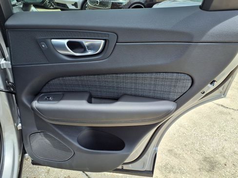 Certified 2024 Volvo XC60 B5 Core AWD/4WD image 14