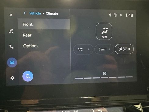 Used 2026 Toyota Sienna LE image 31