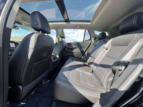 Used 2023 GMC Terrain Denali w/ LPO, Floor Liner Package AWD/4WD image 38