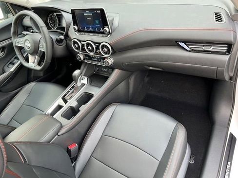 New 2025 Nissan Sentra SR w/ SR Premium Package image 14