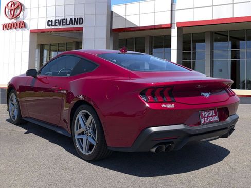 Used 2024 Ford Mustang Premium RWD image 4