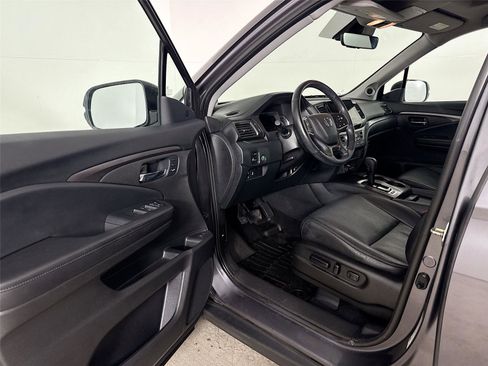 Used 2020 Honda Pilot EX-L image 3
