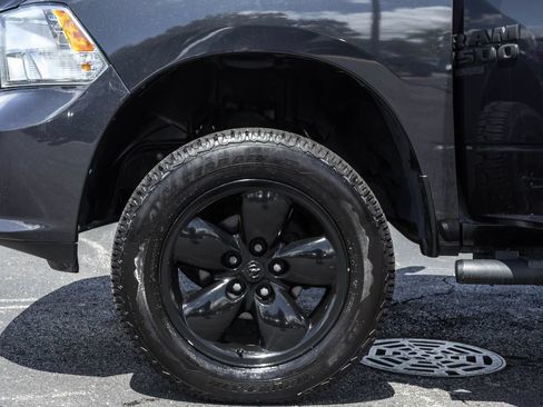Used 2019 RAM 1500 Express AWD/4WD image 33