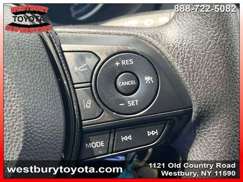 Used 2025 Toyota RAV4 LE image 25