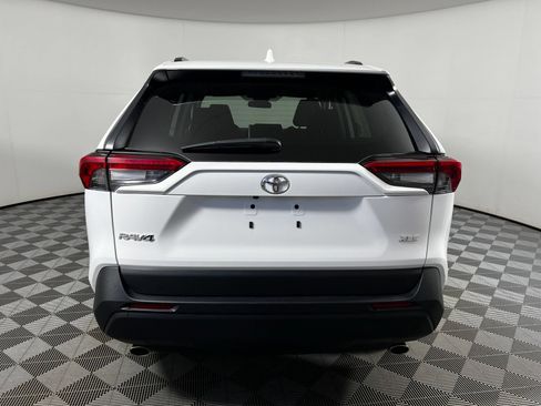 Used 2024 Toyota RAV4 XLE FWD image 6