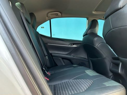 Used 2023 Toyota Camry SE w/ Convenience Package FWD image 19
