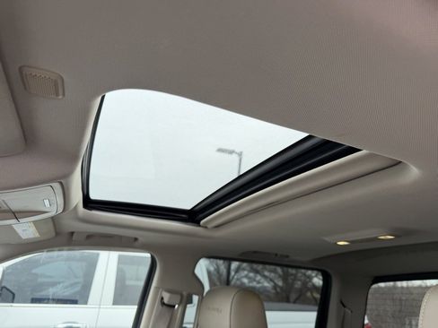 Used 2016 GMC Sierra 1500 Denali w/ Enhanced Driver Alert Package image 12