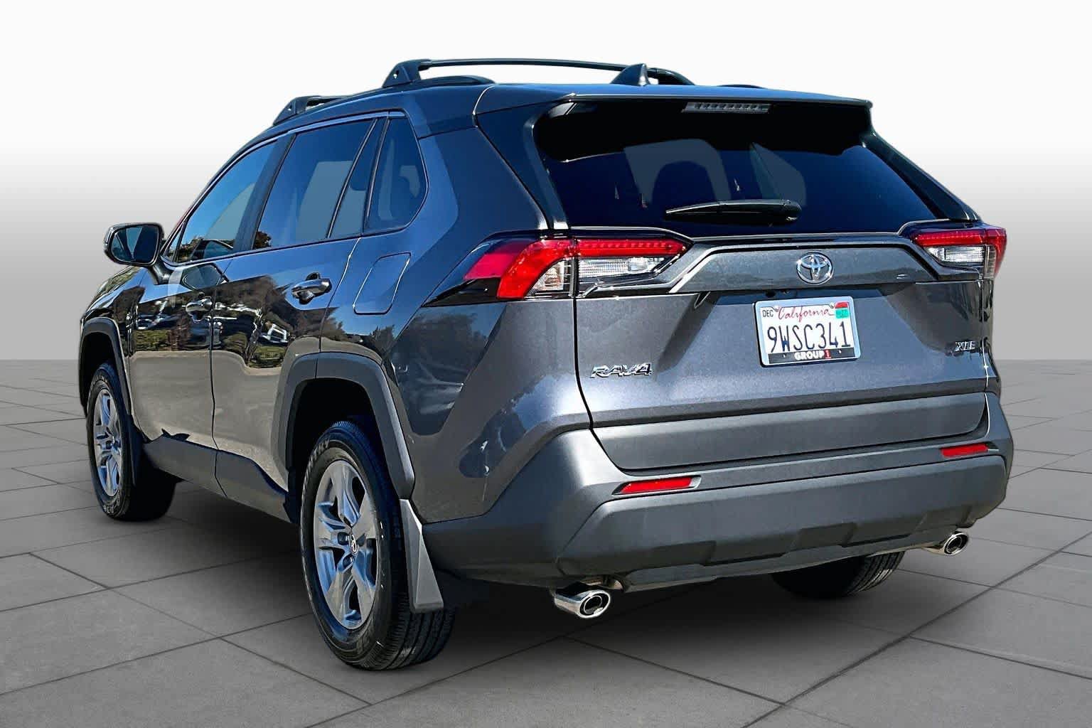 Certified 2025 Toyota RAV4 XLE w/ Convenience Package FWD image 11