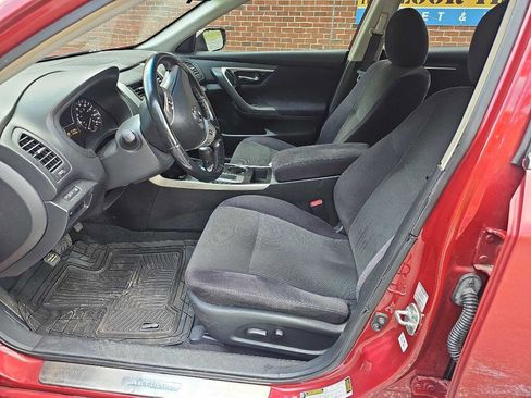 Used 2013 Nissan Altima 2.5 SV FWD image 13
