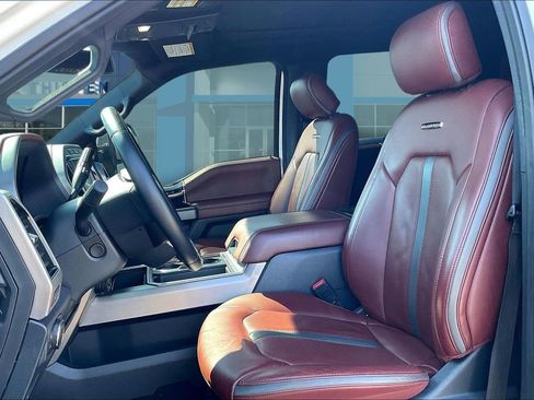 Used 2022 Ford F250 Platinum w/ FX4 Off-Road Package image 22