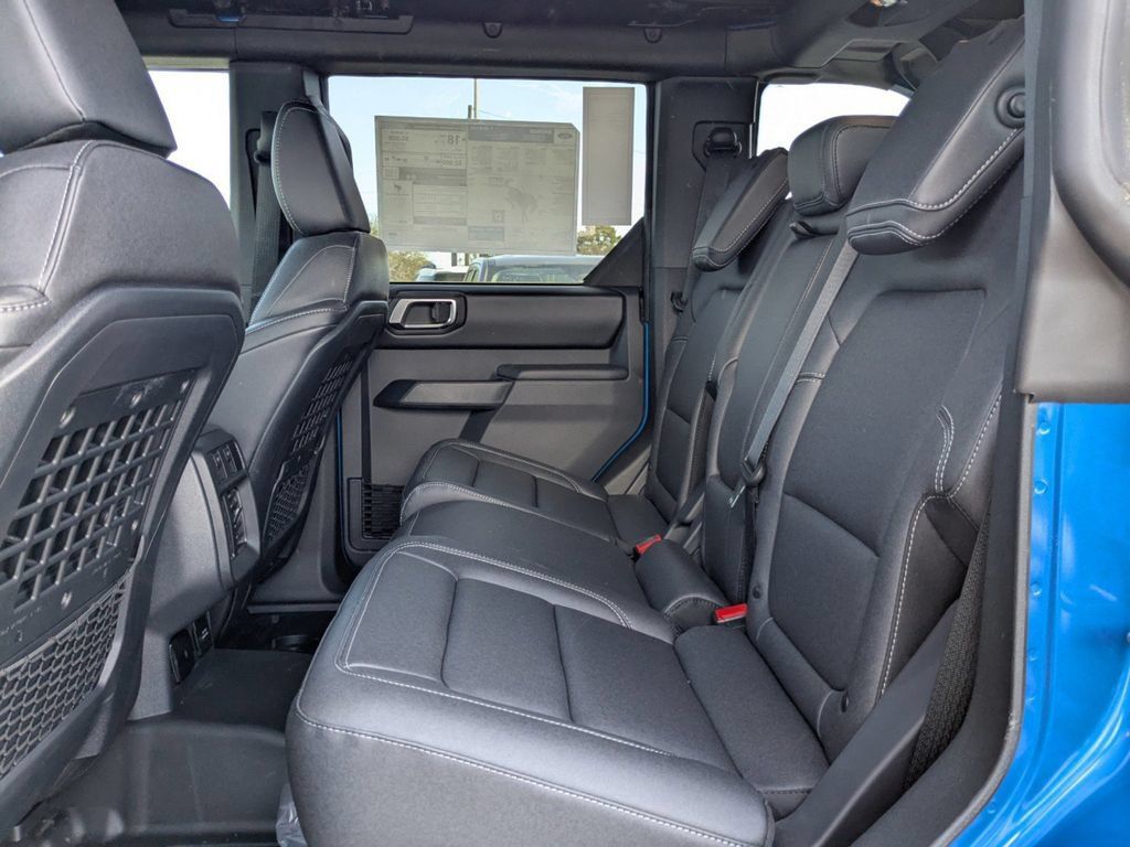 New 2025 Ford Bronco Badlands AWD/4WD image 14