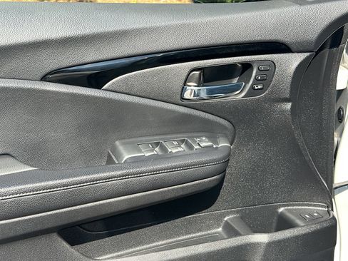 Used 2021 Honda Pilot Elite image 12