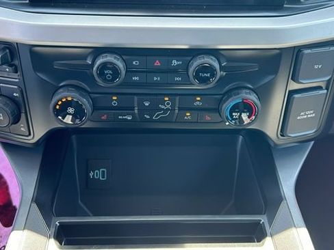 New 2026 Ford F250 XLT w/ XLT Premium Package AWD/4WD image 21