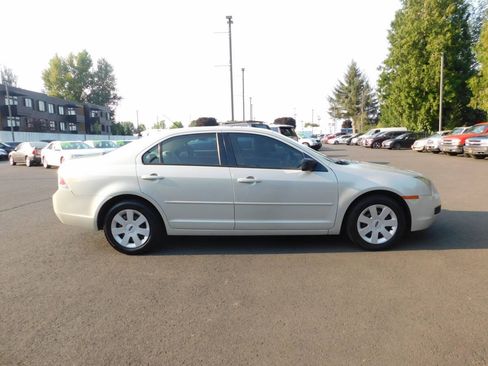 Used 2008 Ford Fusion S FWD image 21