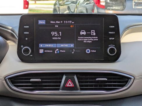 Used 2023 Hyundai Santa Fe SE image 18