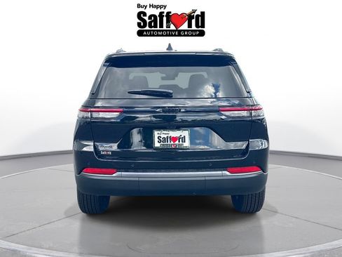 New 2026 Jeep Grand Cherokee Altitude AWD/4WD image 7