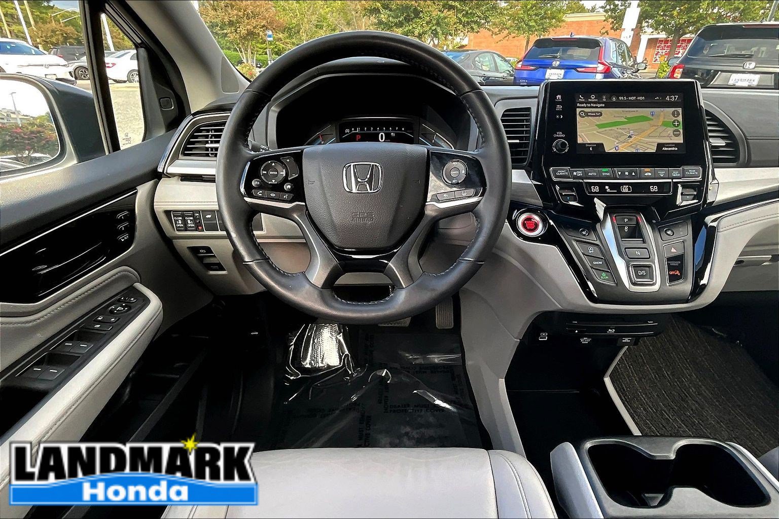 Used 2024 Honda Odyssey Touring image 5