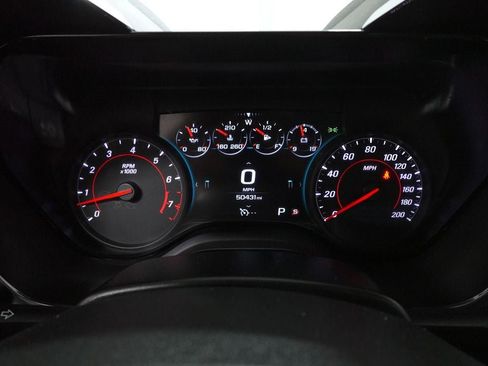 Used 2018 Chevrolet Camaro SS RWD image 15