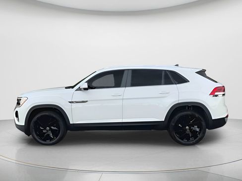 New 2026 Volkswagen Atlas Cross Sport SE image 5