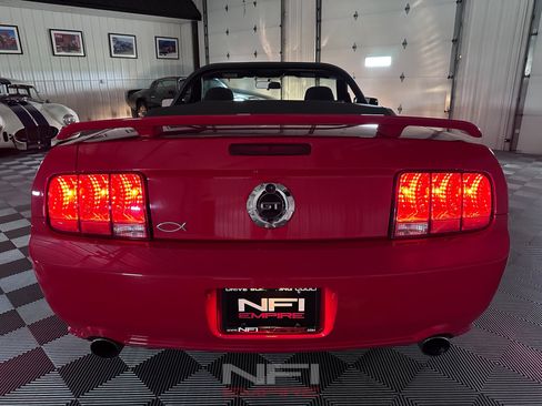 Used 2006 Ford Mustang GT Premium RWD image 58