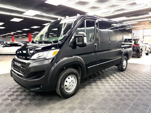 Used 2023 RAM ProMaster 2500 FWD image 7