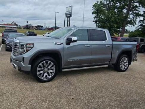 Certified 2025 GMC Sierra 1500 Denali AWD/4WD image 4