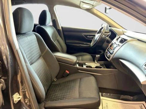 Used 2018 Nissan Altima 2.5 SV FWD image 16
