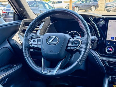 Used 2025 Lexus TX 500h AWD w/ Technology Package image 14