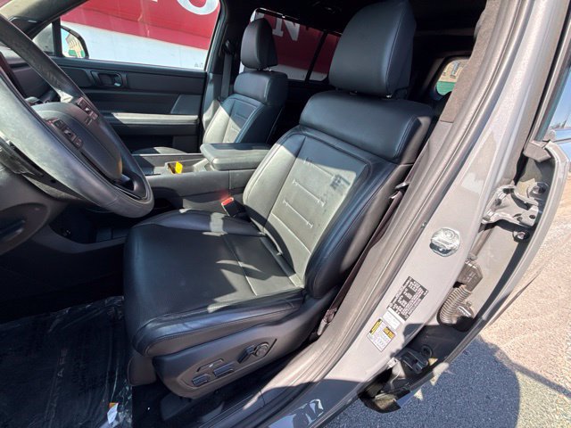 Used 2024 Hyundai Santa Fe Calligraphy AWD/4WD image 5