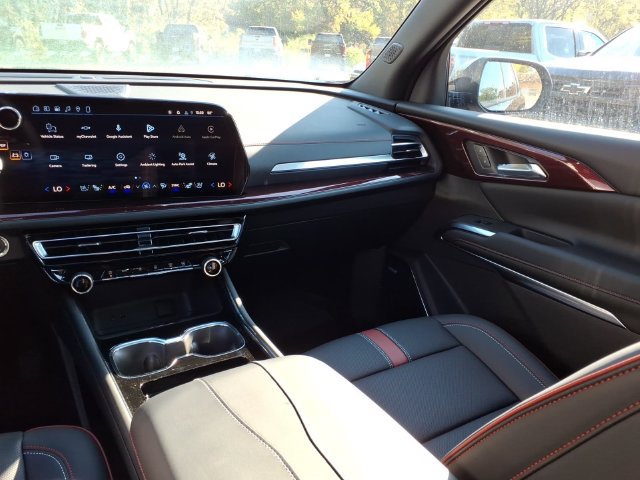 New 2027 Chevrolet Traverse RS w/ LPO, Floor Liner Package AWD/4WD image 27