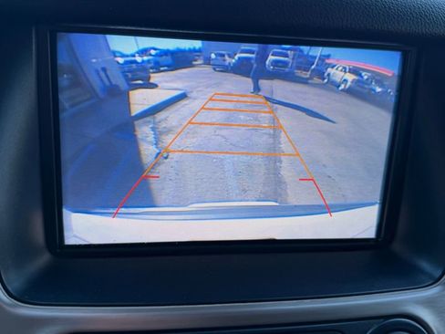 Used 2017 GMC Yukon Denali image 18