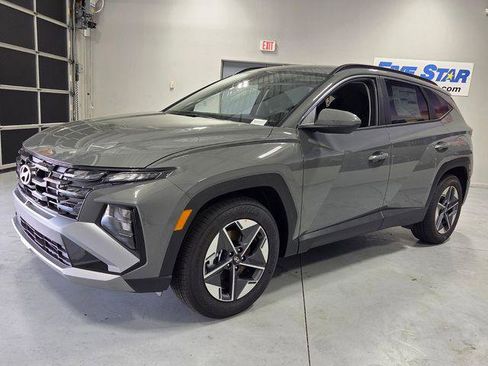 New 2026 Hyundai Tucson SEL FWD image 3