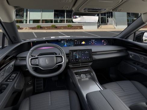 New 2026 Lincoln Nautilus Reserve image 9