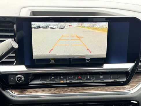 Used 2024 Chevrolet Silverado 1500 LT image 4