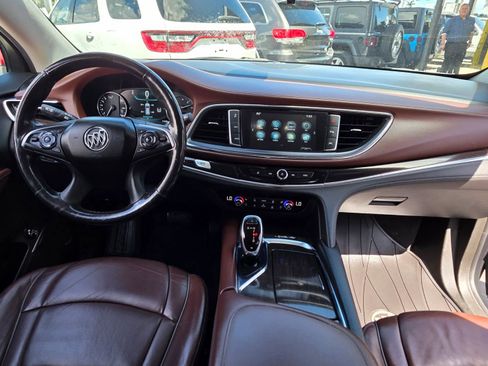 Used 2018 Buick Enclave Avenir w/ Avenir Technology Package image 16