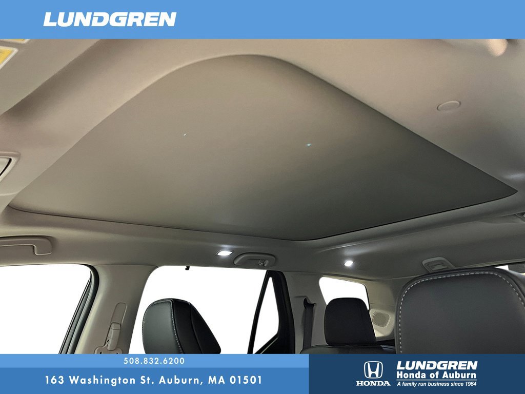New 2026 Honda Pilot Touring image 15