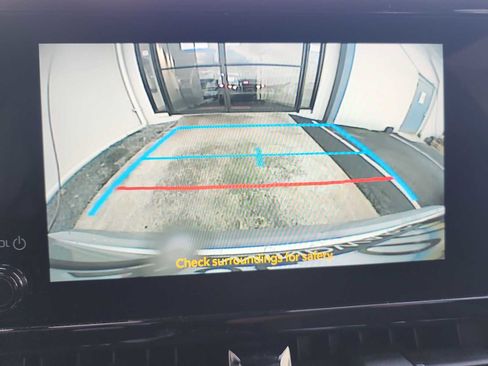 Used 2023 Toyota Corolla LE image 19