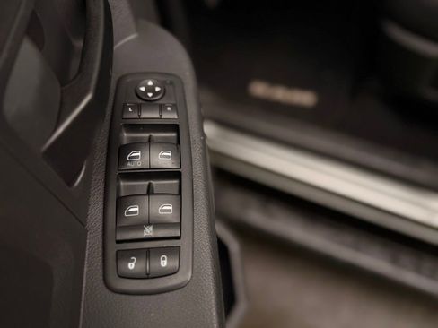 Used 2012 RAM 1500 Express image 36