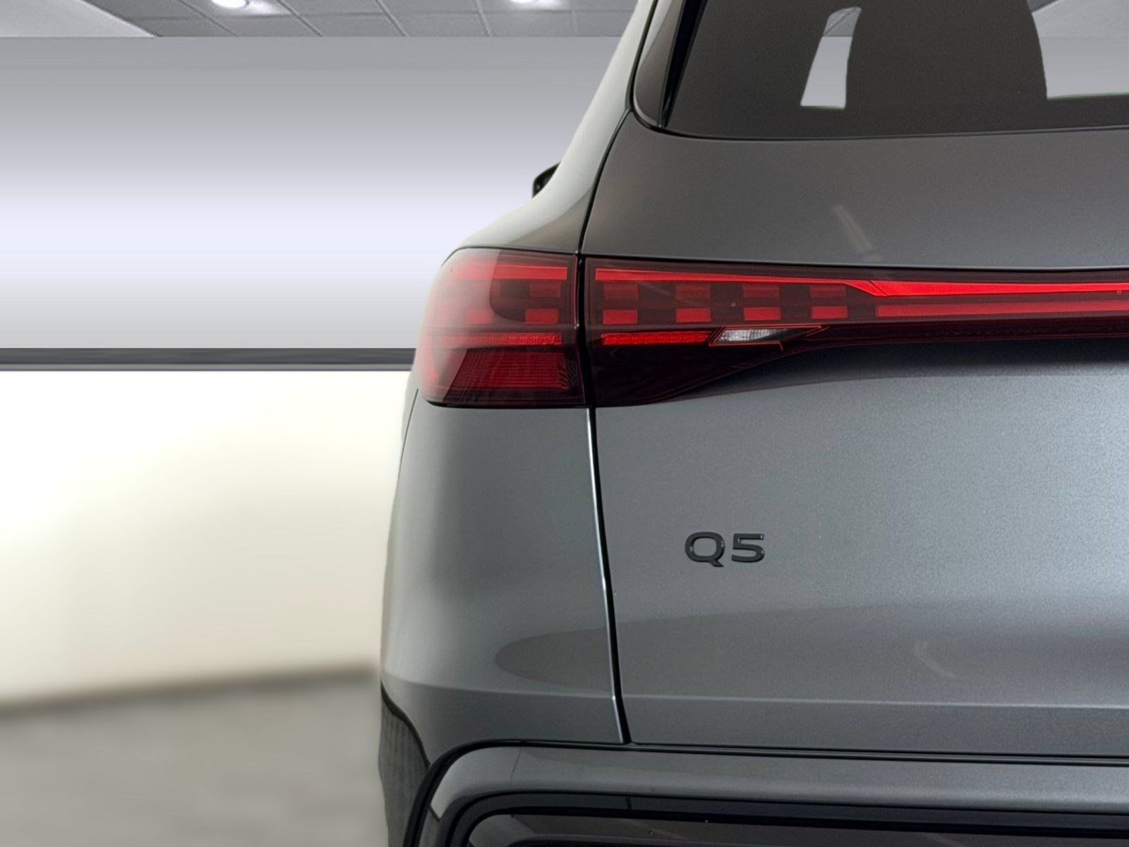 New 2026 Audi Q5 Premium Plus AWD/4WD image 13
