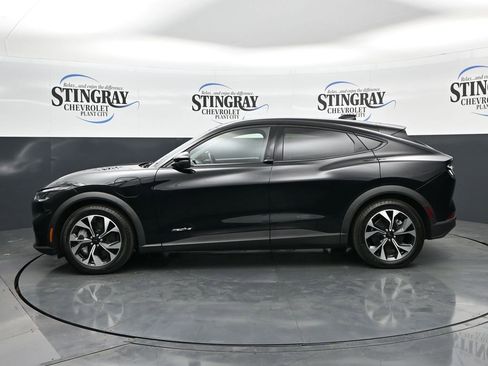 Used 2025 Ford Mustang Mach-E Select RWD image 4